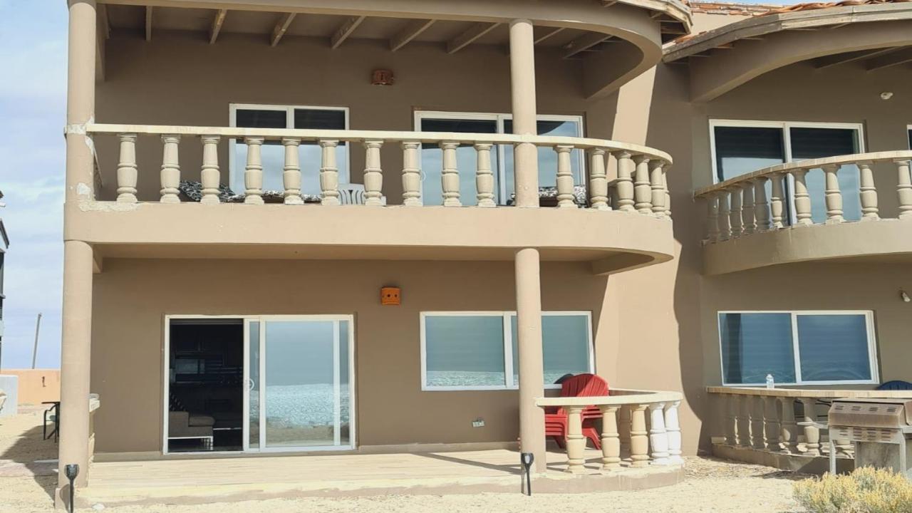 The Suites At Rocky Point 2 Luaran gambar