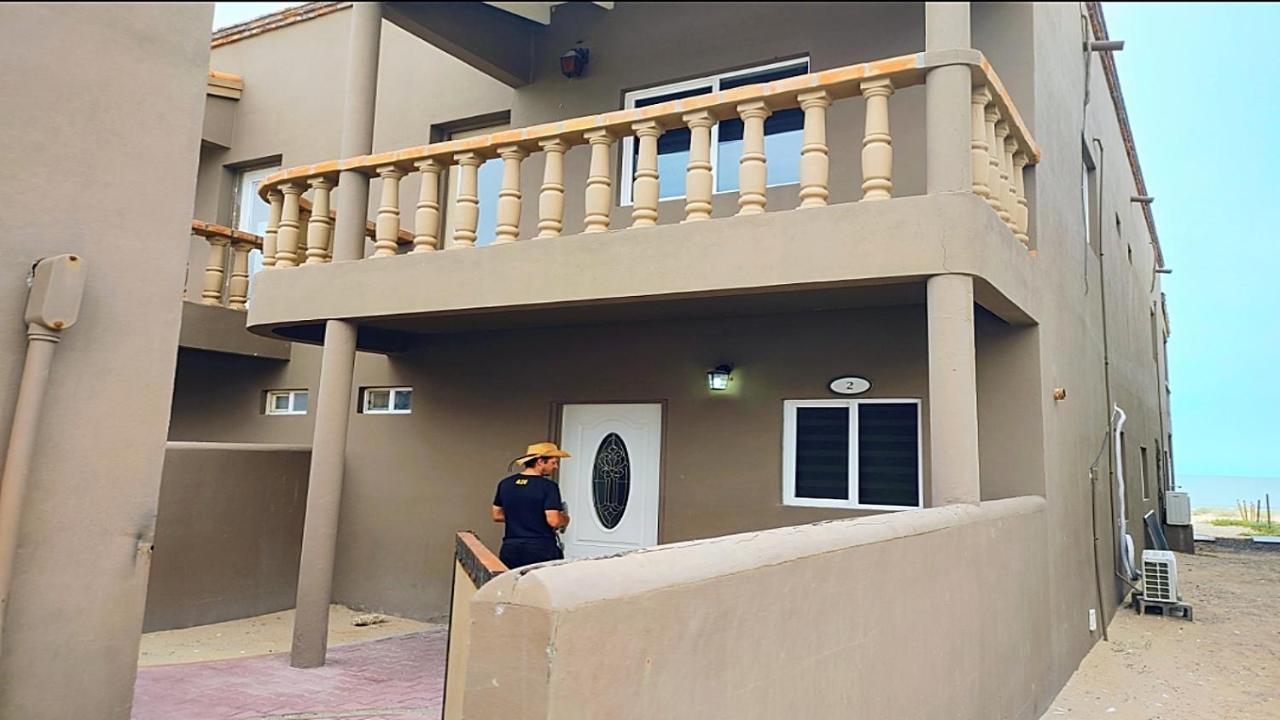 The Suites At Rocky Point 2 Luaran gambar